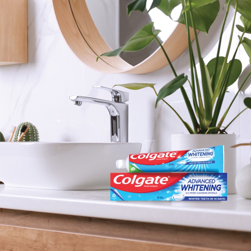 Buy Colgate Advanced Whitening Toothpaste With Micro Cleansing Crystals ...